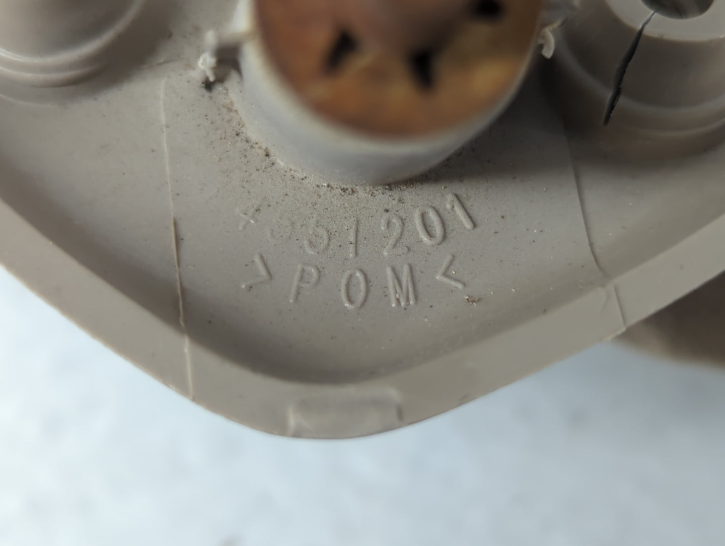 2000-2001 Ford F-350 Super Duty Sun Visor Shade Replacement Driver Left Mirror Fits Fits 2000 2001 OEM Used Auto Parts - Oem