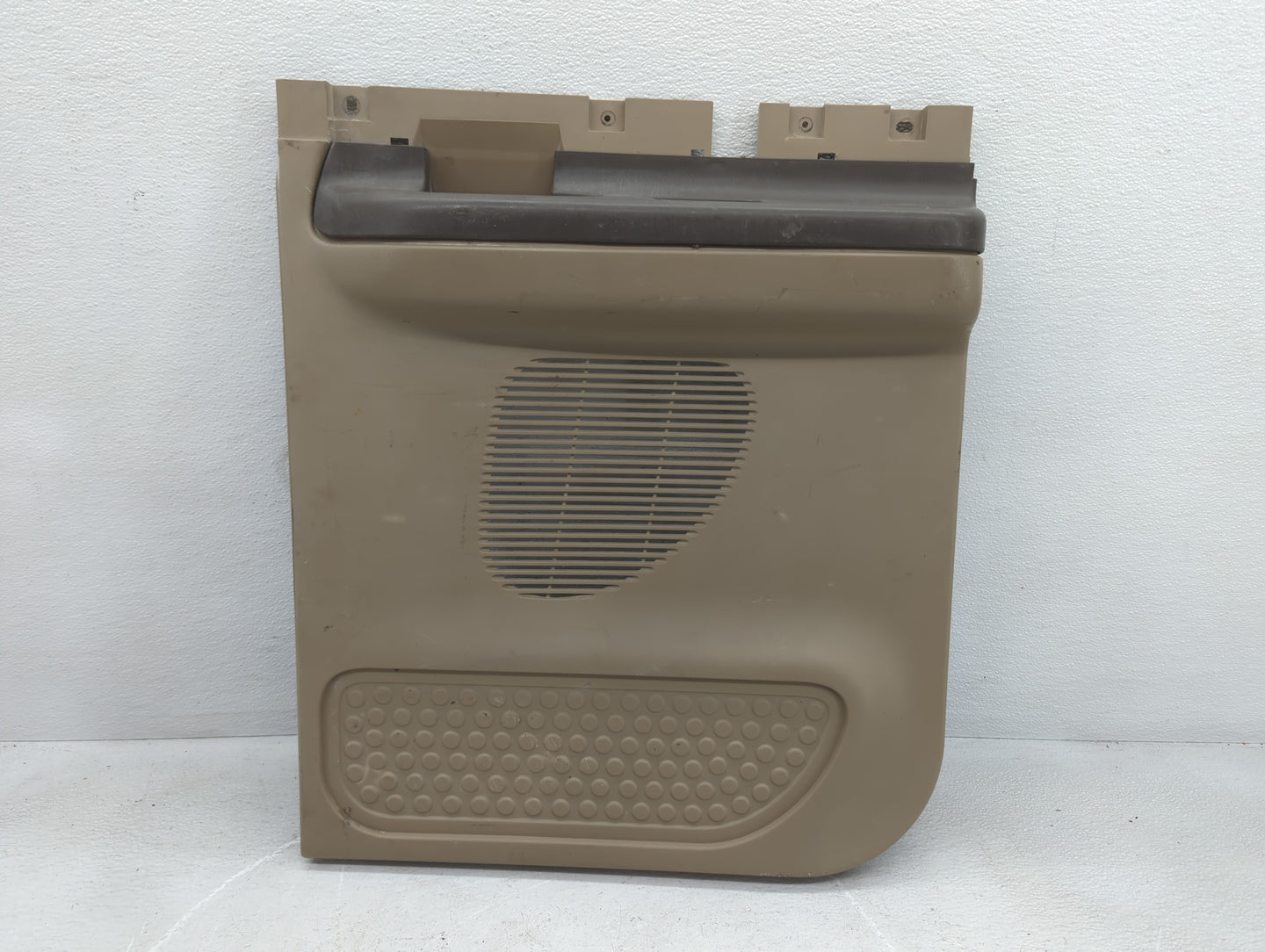 2000 Ford F-350 Super Duty Rear Right Passenger Interior Door Panel Trim - Oemusedautoparts1.com