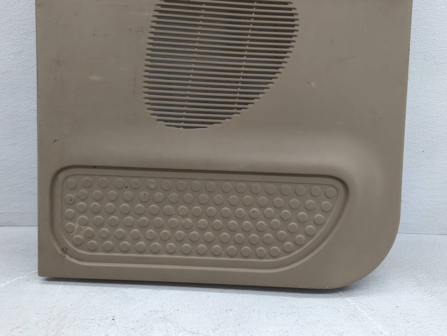 2000 Ford F-350 Super Duty Rear Right Passenger Interior Door Panel Trim - Oemusedautoparts1.com