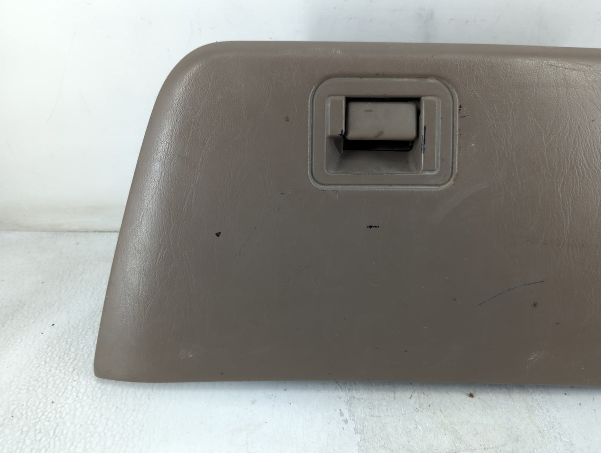 2000 Ford F-350 Super Duty Passenger Glove Box Door Storage Compartment - Oemusedautoparts1.com