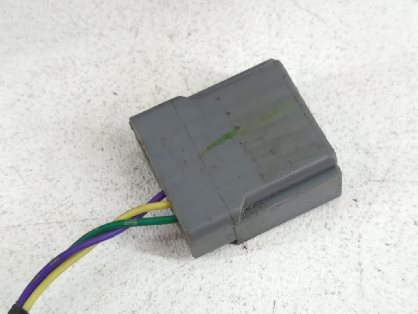 2000-2001 Ford F-350 Super Duty Side Mirror Replacement Passenger Right View Door Mirror P/N:TW-D138859 US-D631804 Fits OEM 