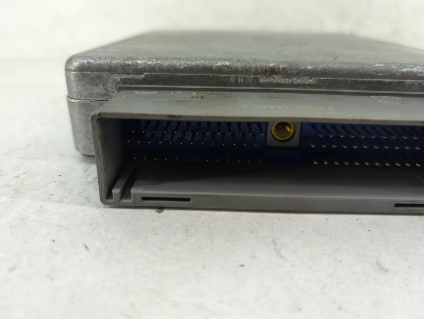 2000 Ford F150 PCM Engine Control Computer ECU ECM PCU OEM P/N:YL3F-12A650-KC MLC-496A Fits OEM Used Auto Parts - Oemusedaut