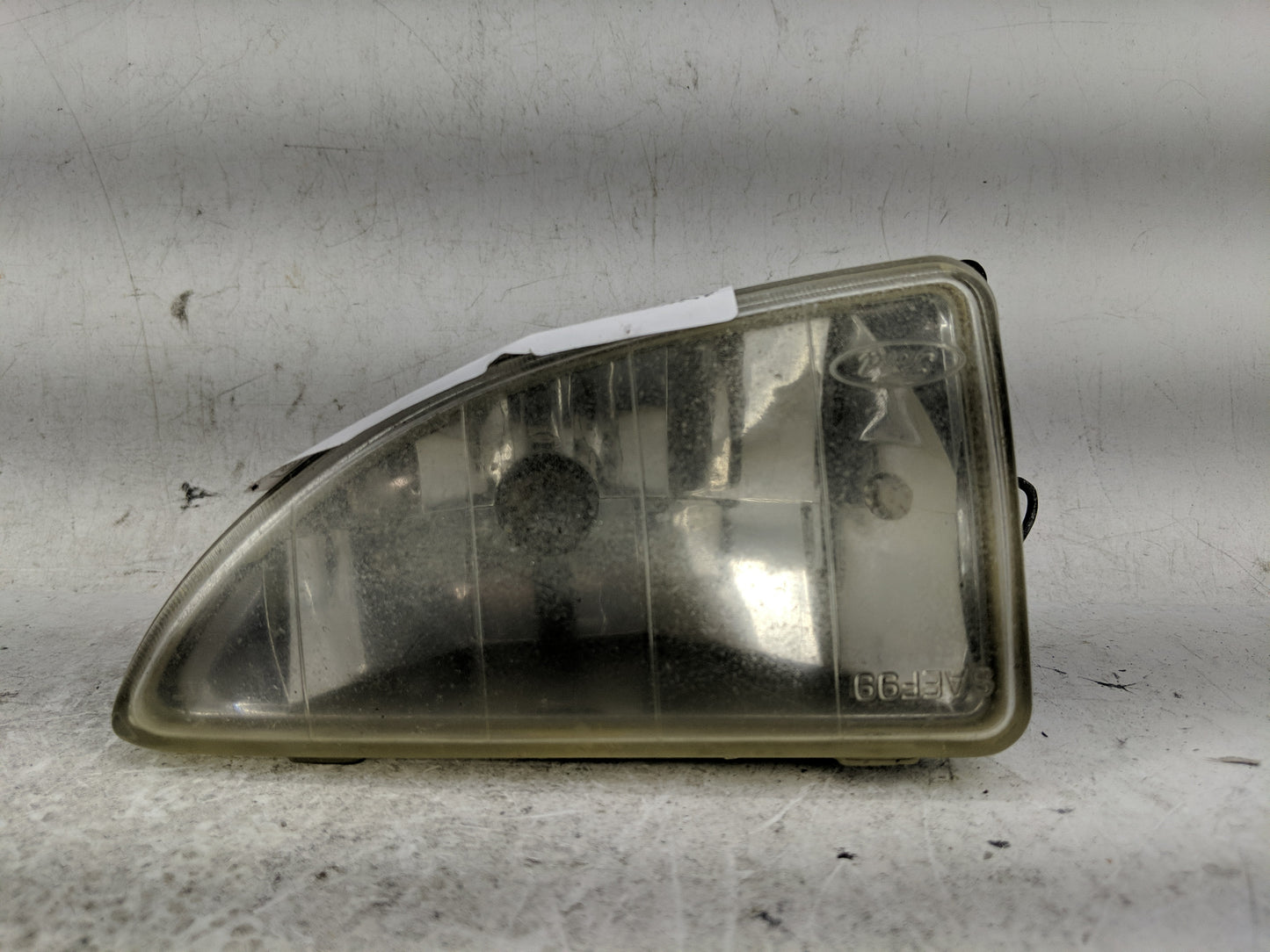 2000-2004 Ford Focus Driver Left Oem Front Light Lamp - Oemusedautoparts1.com