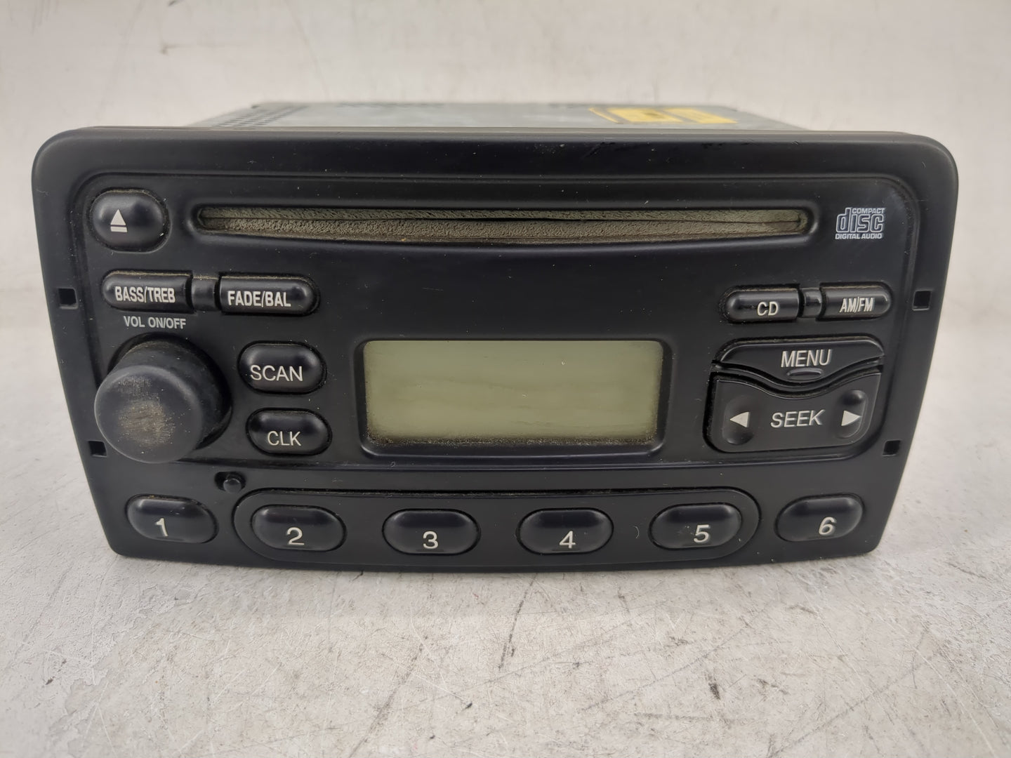 2000 Ford Focus Radio AM FM Cd Player Receiver Replacement Fits OEM Used Auto Parts - Oemusedautoparts1.com