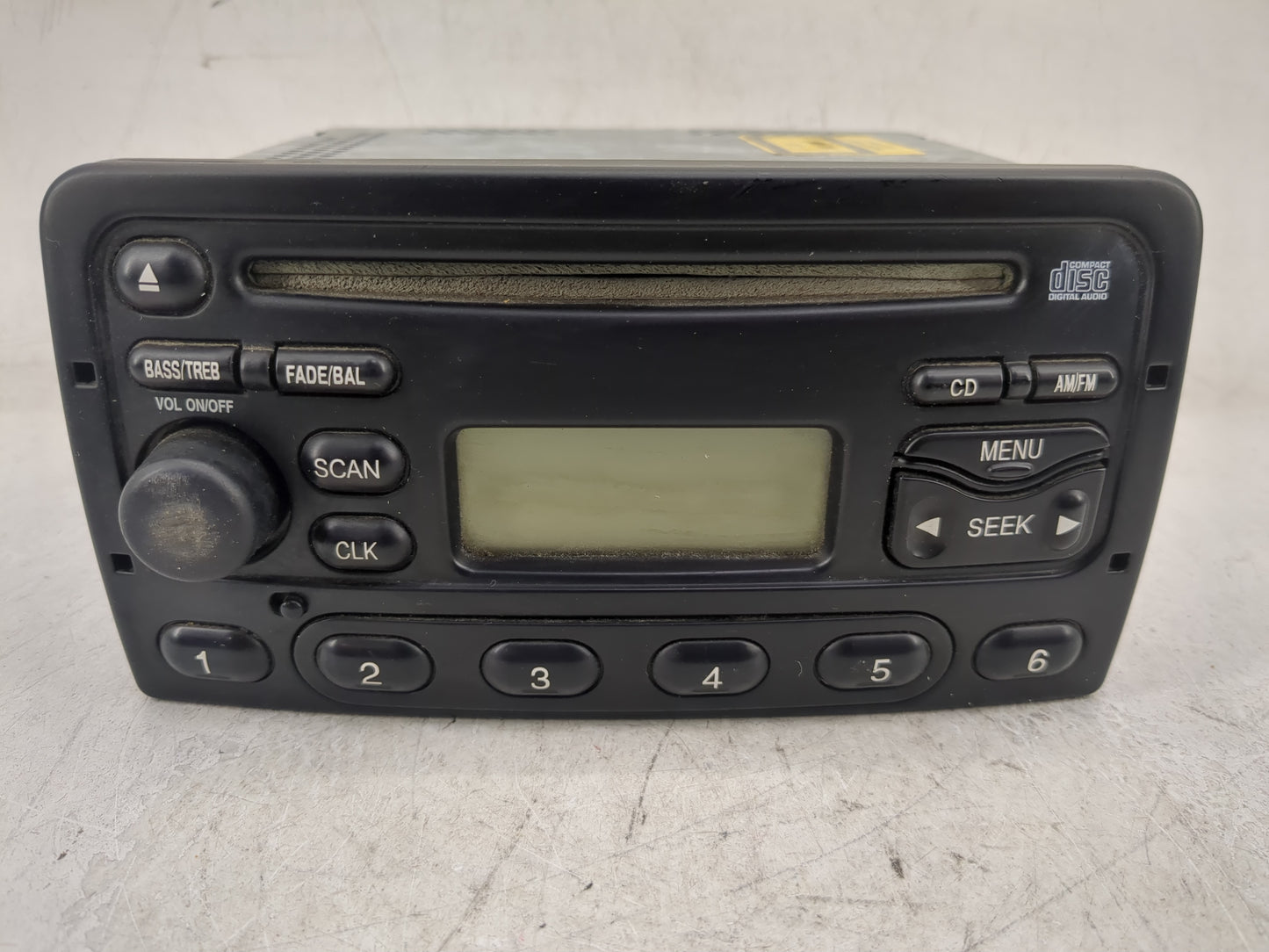 2000 Ford Focus Radio AM FM Cd Player Receiver Replacement Fits OEM Used Auto Parts - Oemusedautoparts1.com