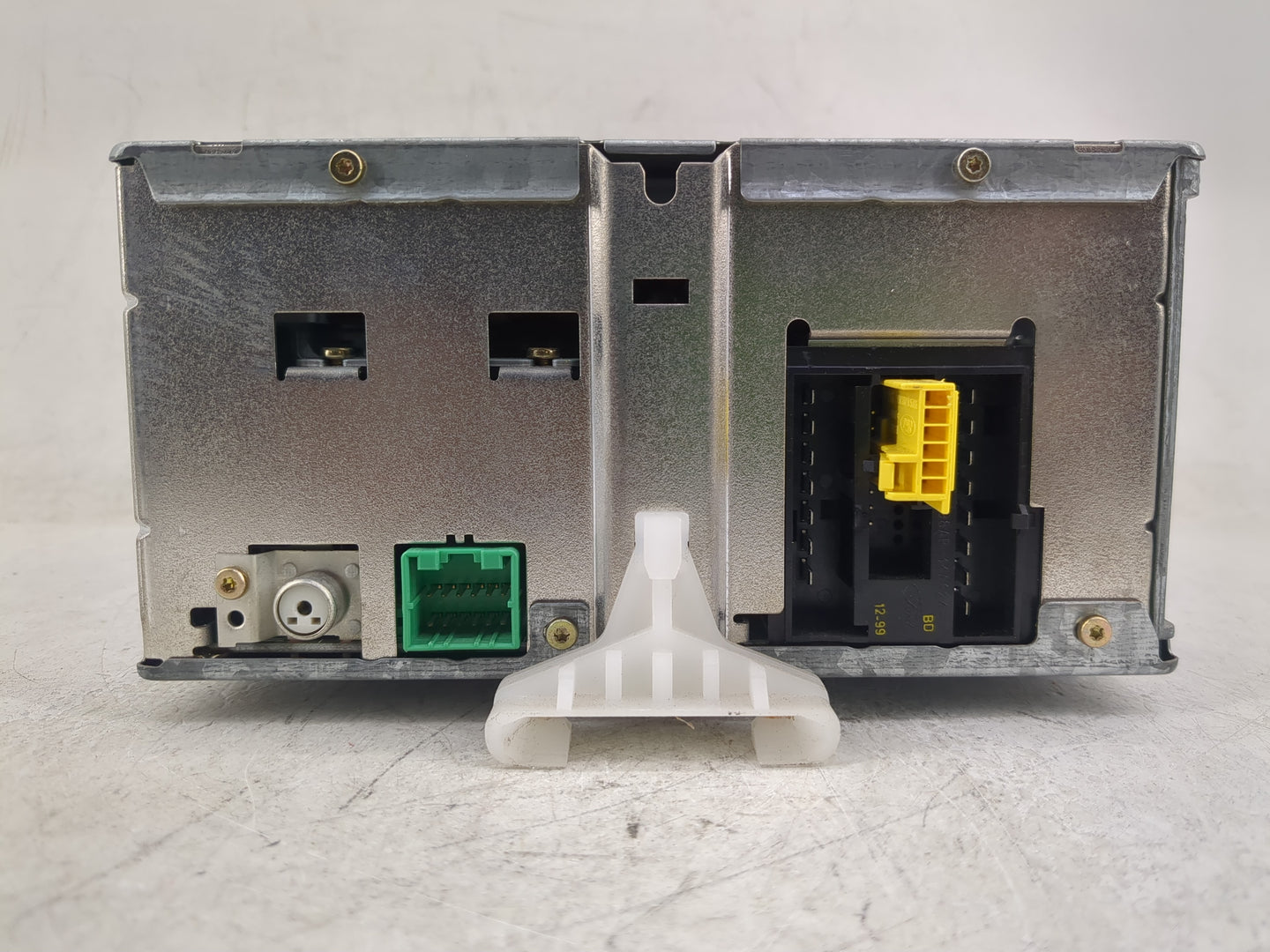 2000 Ford Focus Radio AM FM Cd Player Receiver Replacement Fits OEM Used Auto Parts - Oemusedautoparts1.com