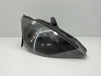 2000-2002 Ford Focus Passenger Right Oem Head Light Headlight Lamp - Oemusedautoparts1.com