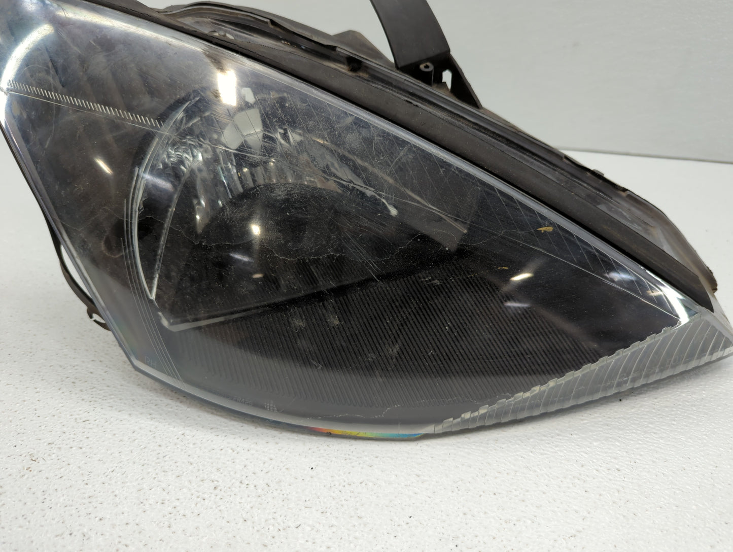 2000-2002 Ford Focus Passenger Right Oem Head Light Headlight Lamp - Oemusedautoparts1.com