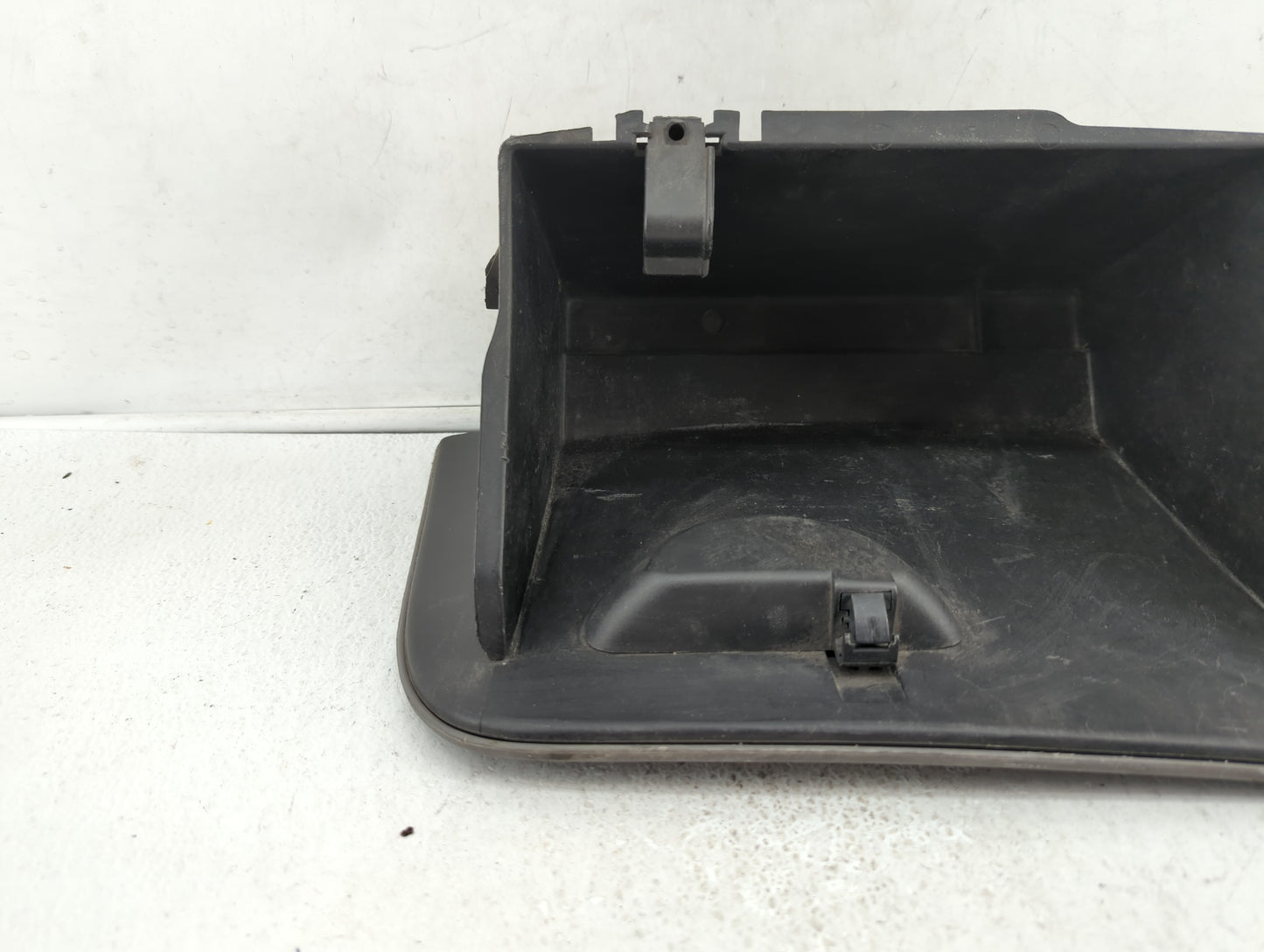 2000 Ford Focus Passenger Glove Box Door Storage Compartment Black - Oemusedautoparts1.com