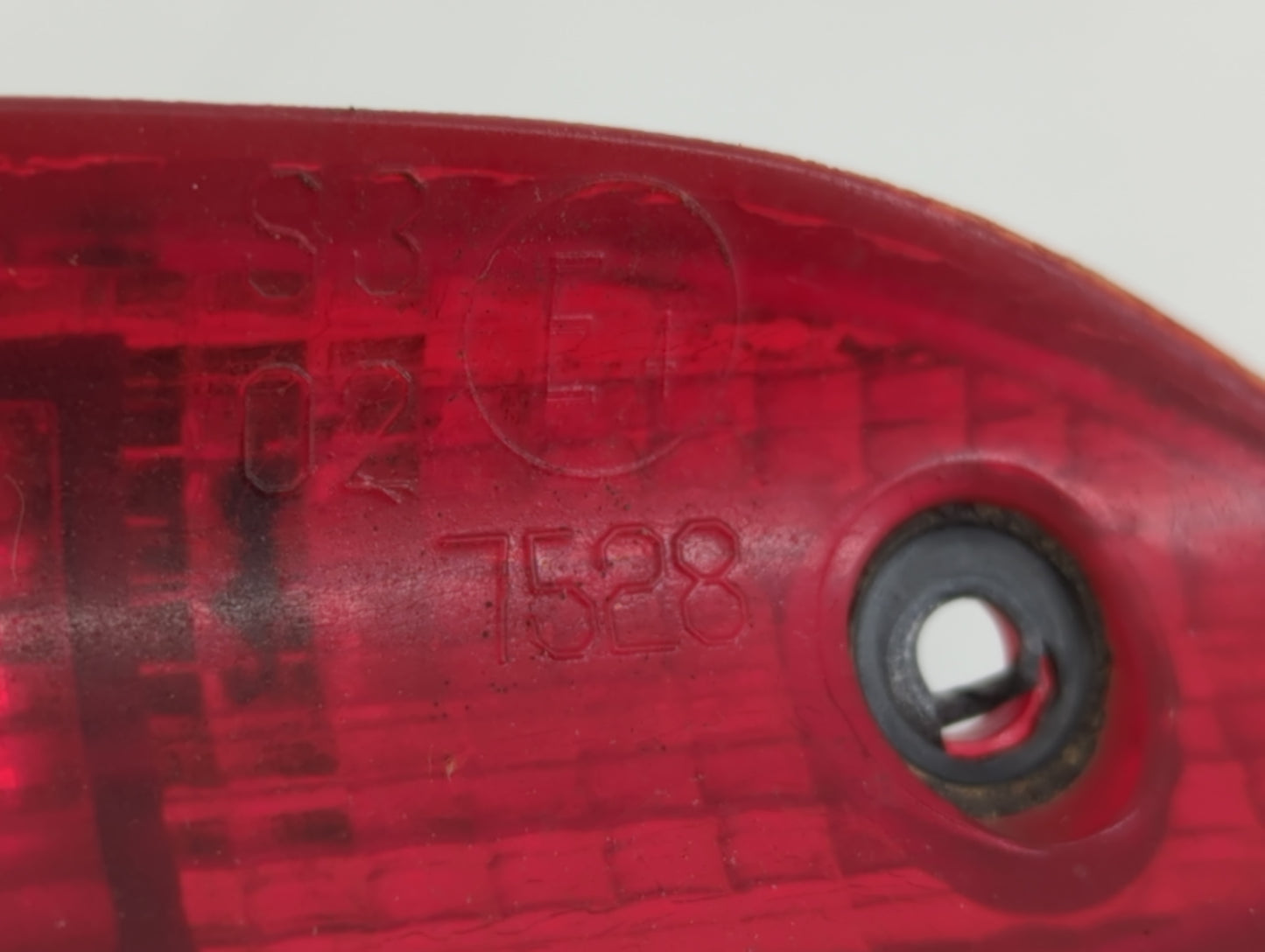 2000 Ford Focus High Mounted Stop Third Brake Light Lamp - Oemusedautoparts1.com