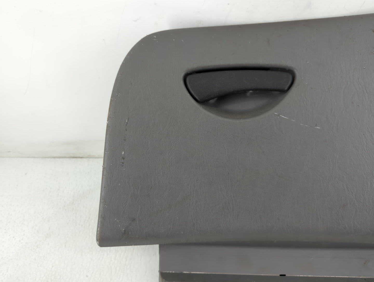2000 Ford Focus Passenger Glove Box Door Storage Compartment Grey - Oemusedautoparts1.com