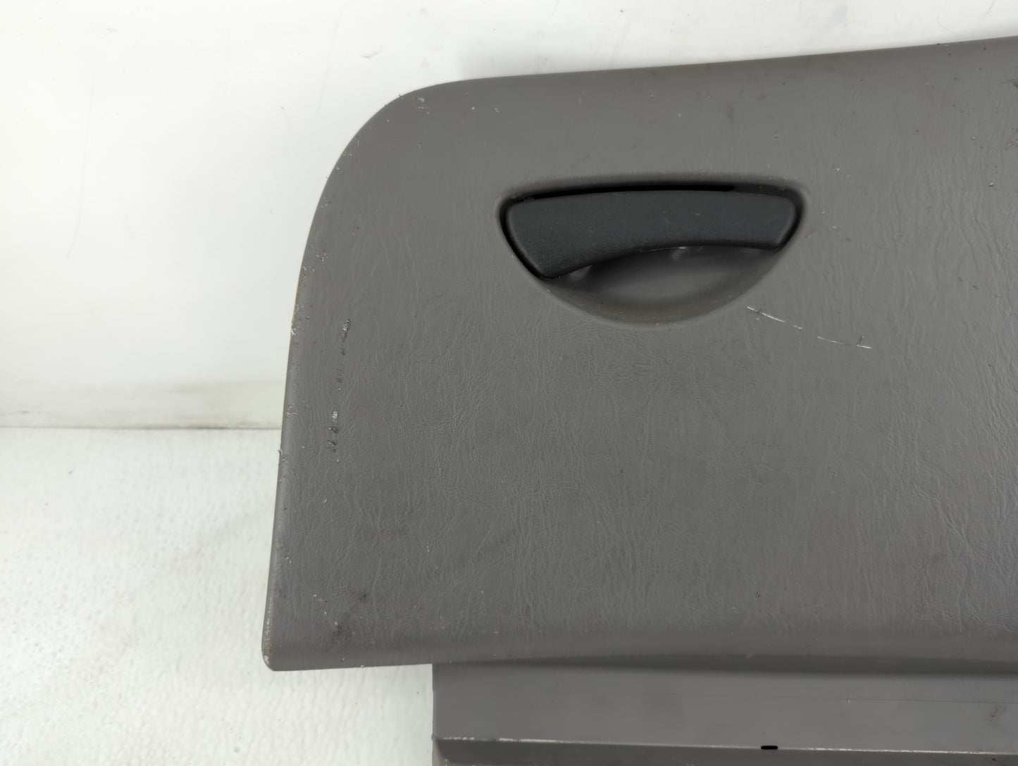 2000 Ford Focus Passenger Glove Box Door Storage Compartment Grey - Oemusedautoparts1.com