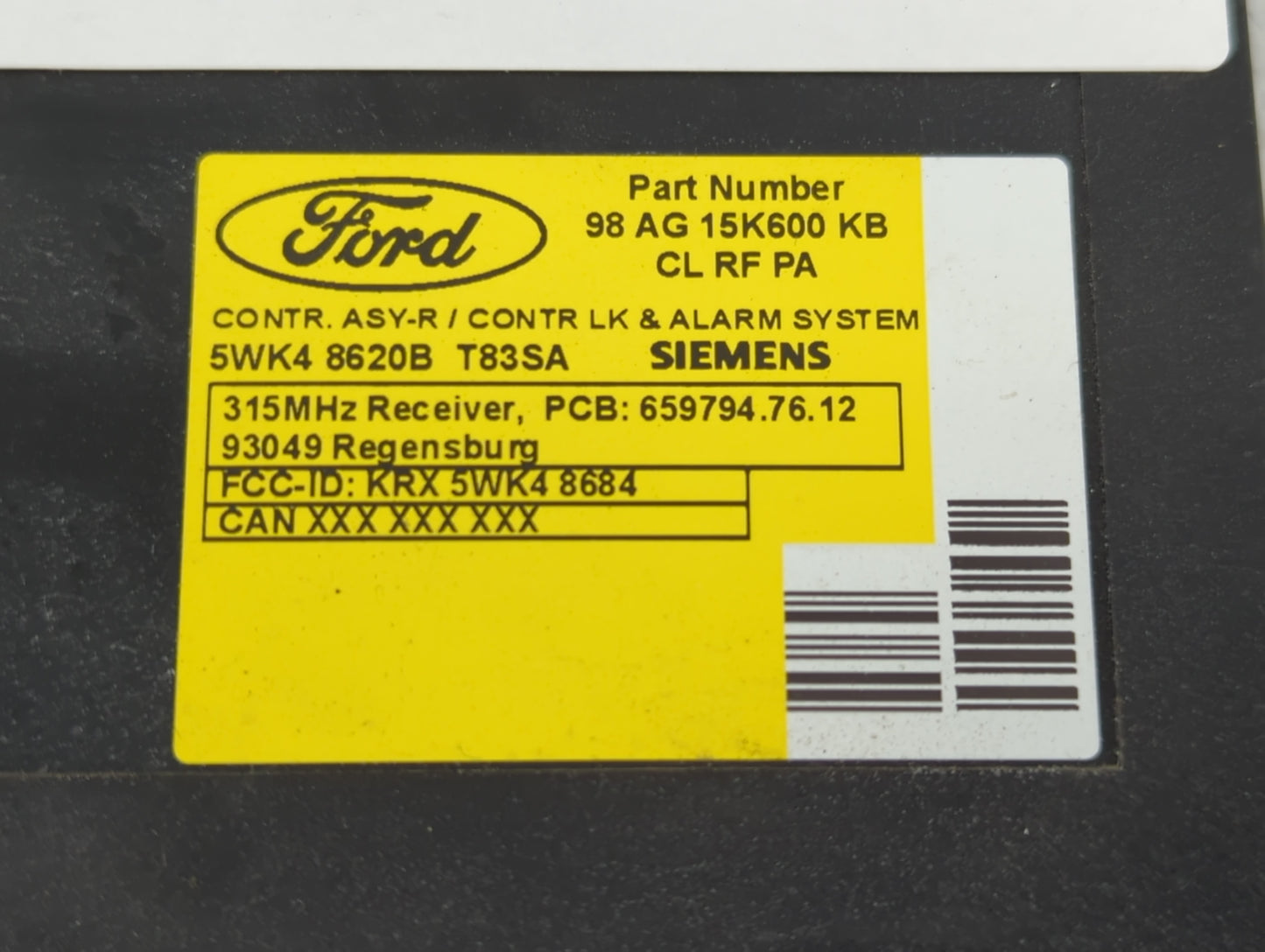 2000-2000 Ford Focus Body Control Module Bcm Inner Cabin Fuse Box - Oemusedautoparts1.com