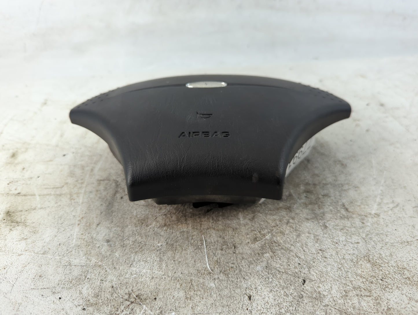 2000-2001 Ford Focus Air Bag Driver Left Steering Wheel Mounted P/N:FBM L7D 54 BPC Fits Fits 2000 2001 OEM Used Auto Parts -