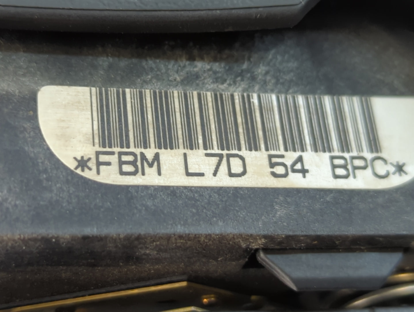 2000-2001 Ford Focus Air Bag Driver Left Steering Wheel Mounted P/N:FBM L7D 54 BPC Fits Fits 2000 2001 OEM Used Auto Parts -