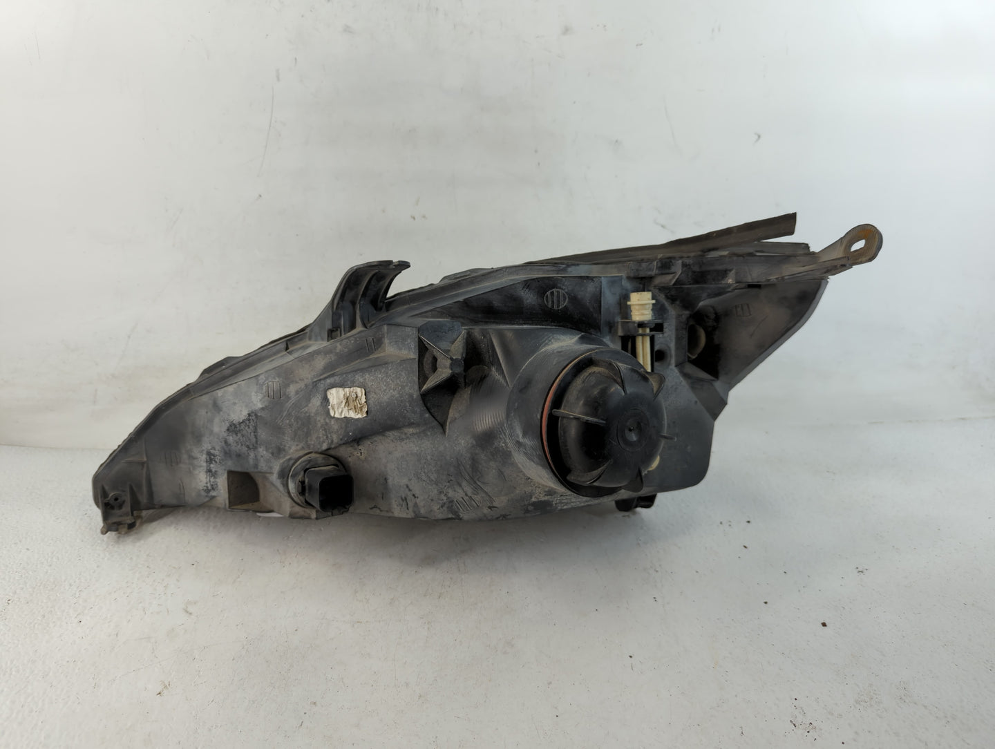 2000-2002 Ford Focus Passenger Right Oem Head Light Headlight Lamp - Oemusedautoparts1.com