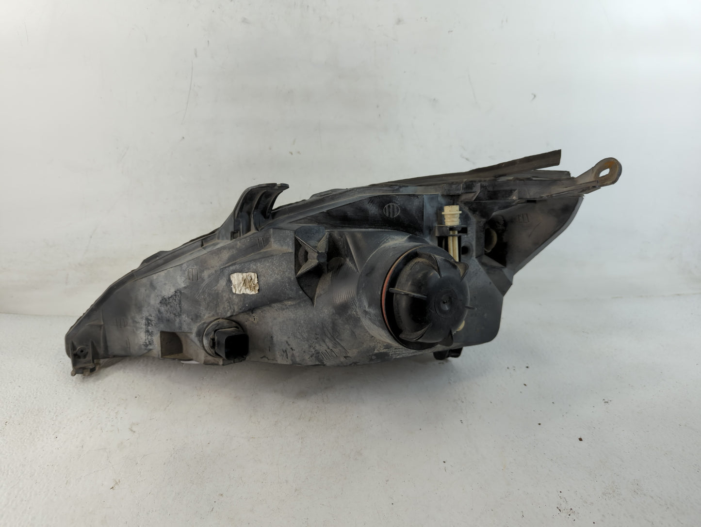 2000-2002 Ford Focus Passenger Right Oem Head Light Headlight Lamp - Oemusedautoparts1.com