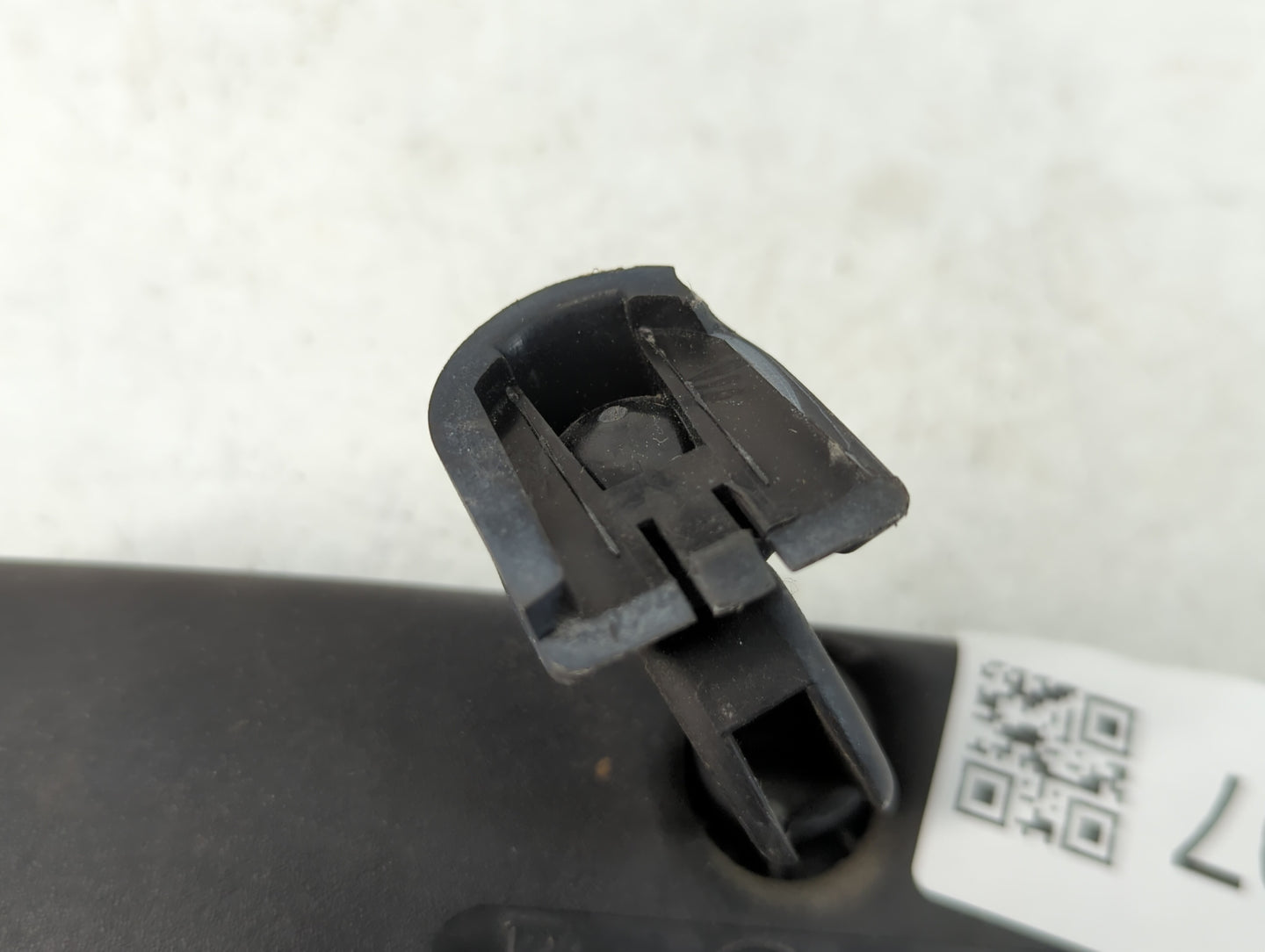 2000 Ford Focus Interior Rear View Mirror Replacement OEM P/N:E11015478 Fits OEM Used Auto Parts - Oemusedautoparts1.com