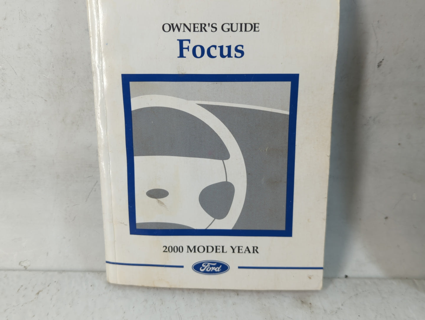 2000 Ford Focus Owners Manual Book Guide P/N:YS4J-19A321-BC OEM Used Auto Parts - Oemusedautoparts1.com