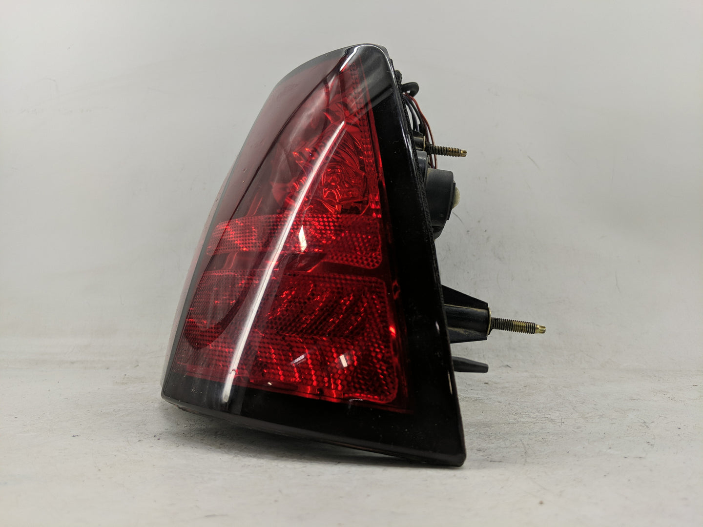 1999-2004 Ford Mustang Tail Light Assembly Passenger Right OEM P/N:XR33-13B504 Fits Fits 1999 2000 2001 2002 2003 2004 OEM U