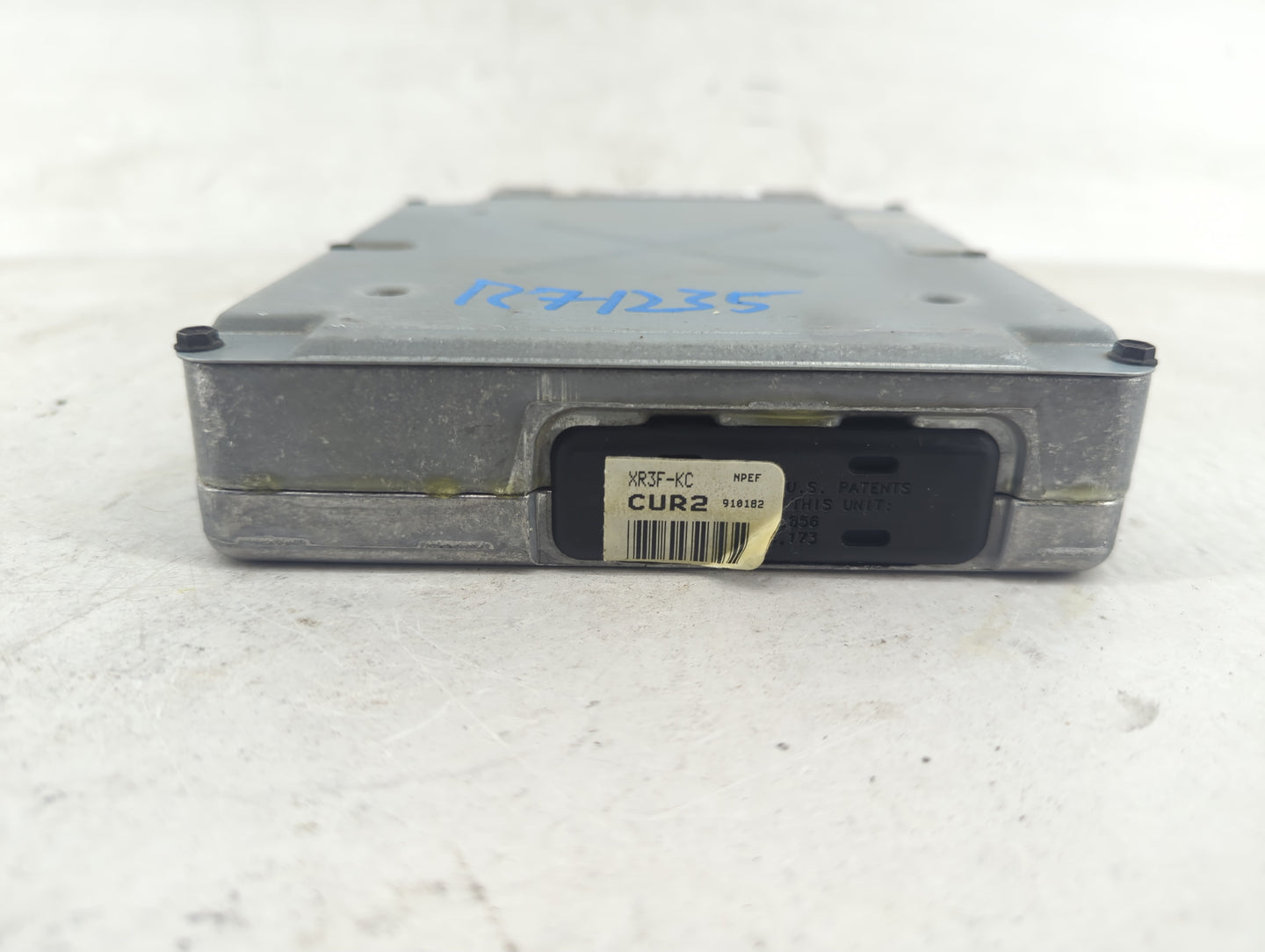 2000 Ford Mustang Radio AM FM Cd Player Receiver Replacement P/N:XR3F-12A650-KC Fits OEM Used Auto Parts - Oemusedautoparts1