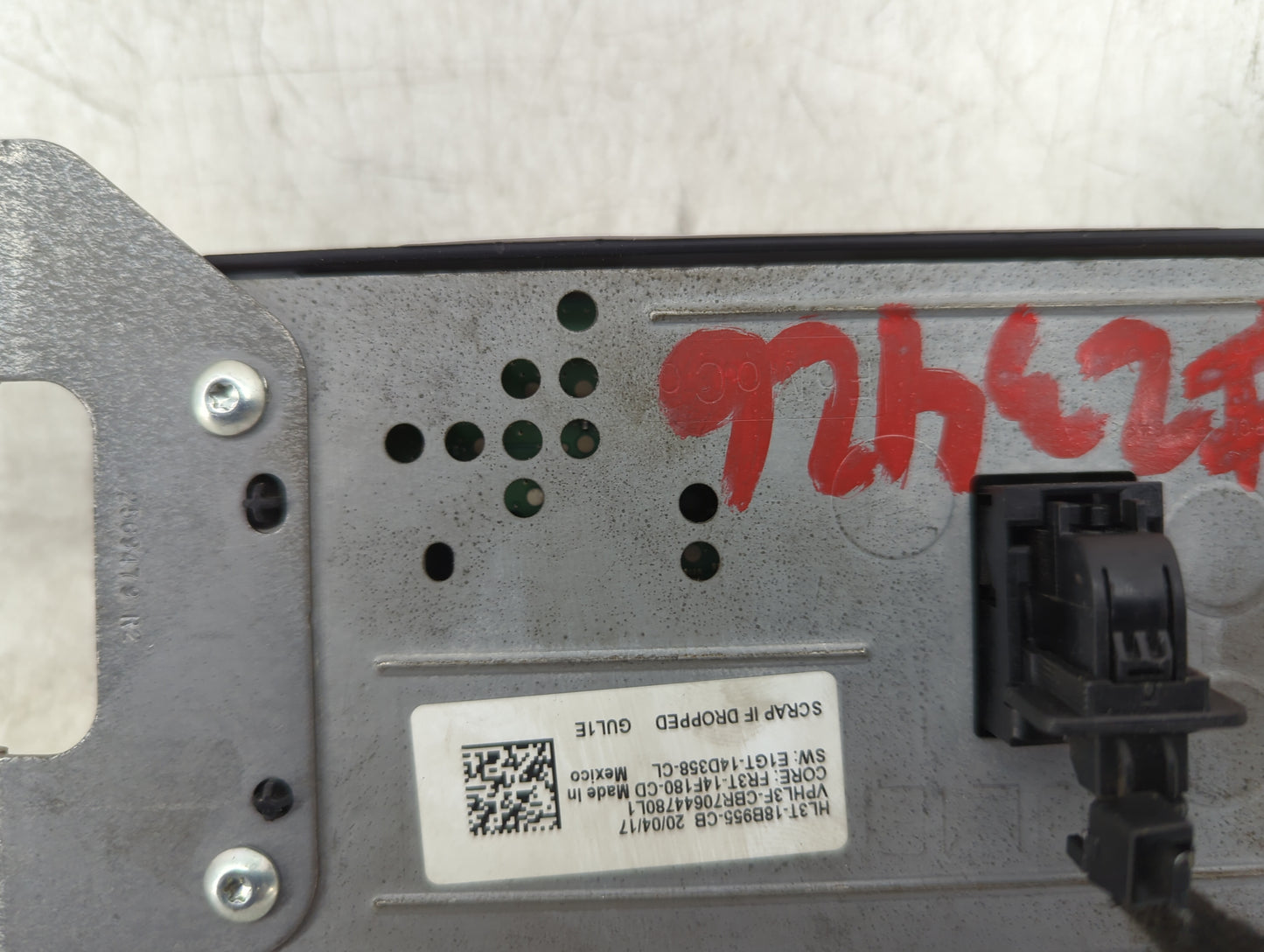 2000 Ford Mustang Information Display Screen - Oemusedautoparts1.com