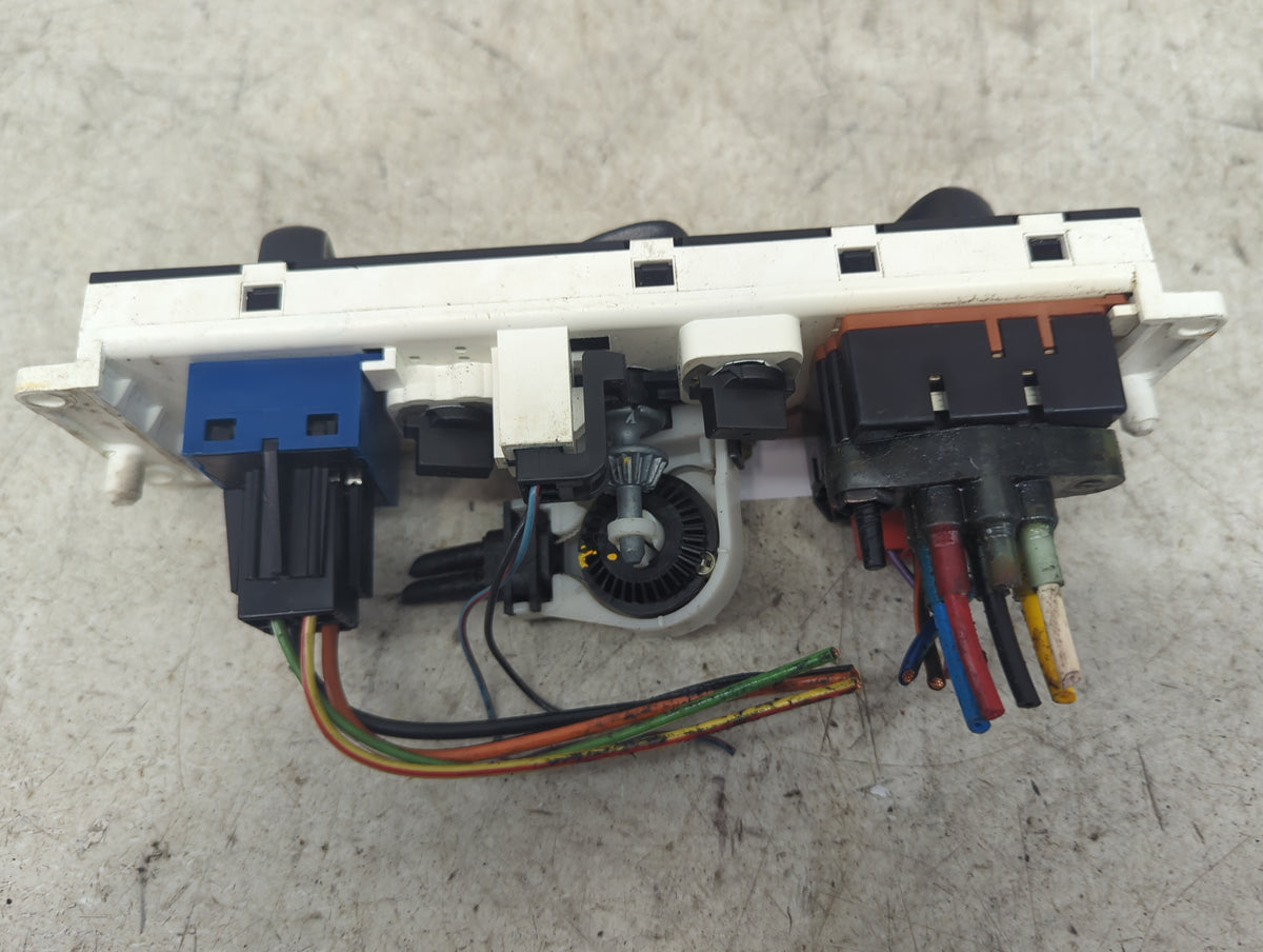 1994-2000 Ford Mustang Climate Control Module Temperature AC/Heater Replacement Fits Fits 1994 1995 1996 1997 1998 1999 2000