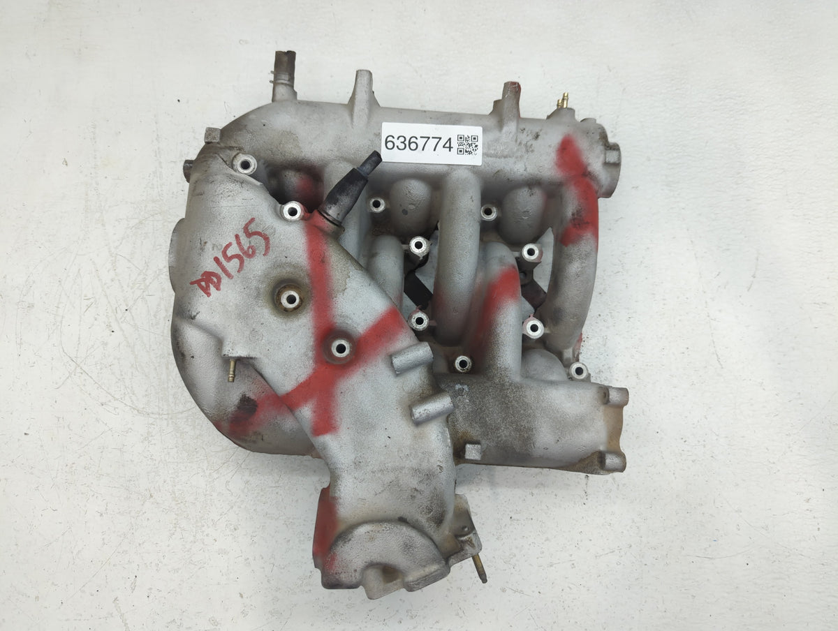 2000 Ford Mustang Valve Cover  636774 - Oemusedautoparts1.com