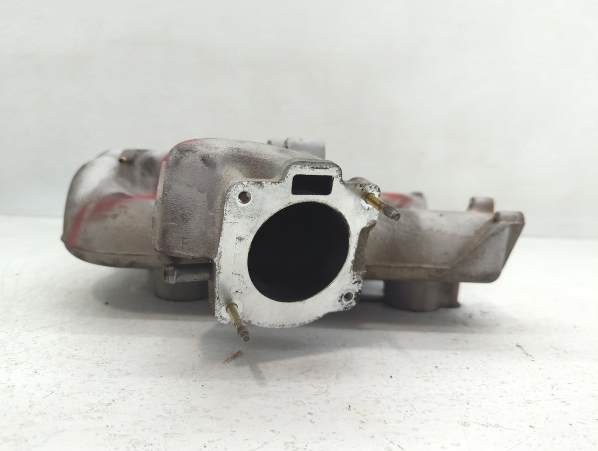 2000 Ford Mustang Valve Cover  636774 - Oemusedautoparts1.com