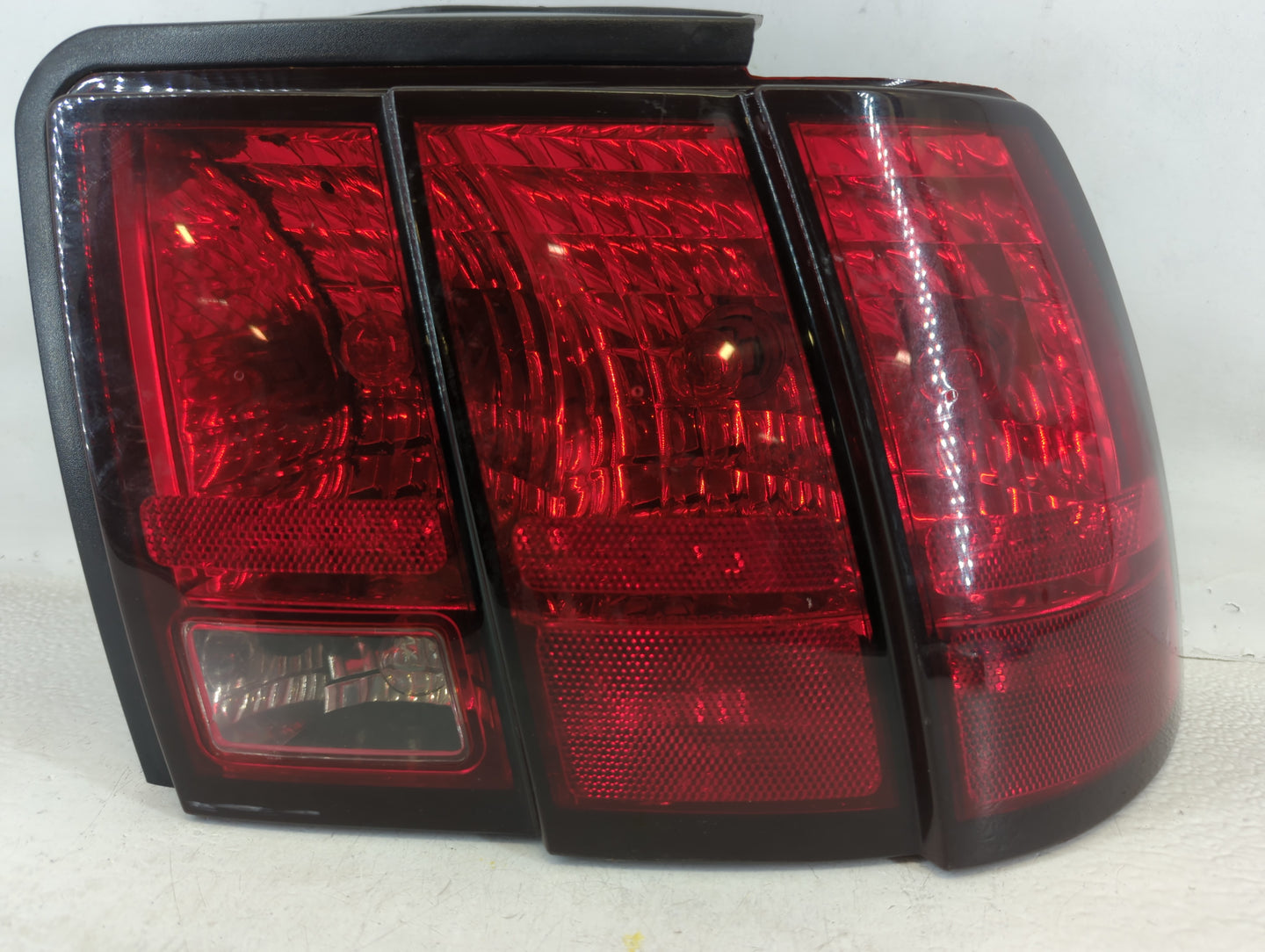 1999-2004 Ford Mustang Tail Light Assembly Passenger Right OEM P/N:XR33-13B504-B Fits Fits 1999 2000 2001 2002 2003 2004 OEM
