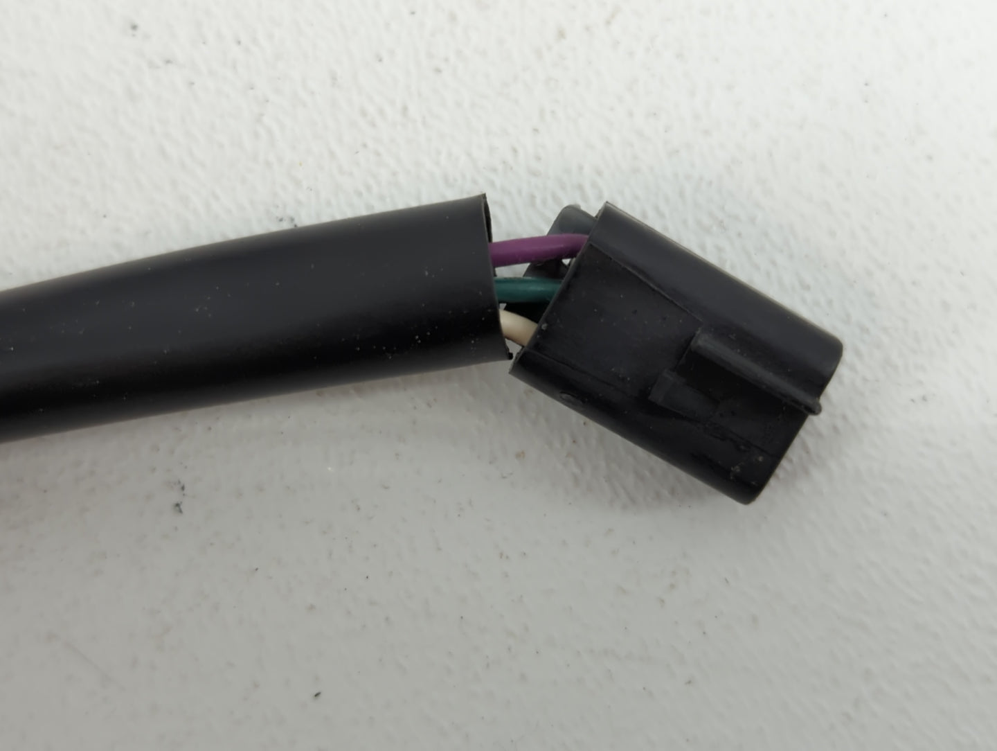 1999-2004 Ford Mustang Passenger Side View Mirror - Right Door Mirror OEM Used - Oemusedautoparts1.com