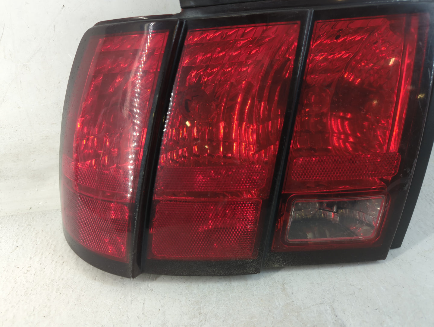 1999-2004 Ford Mustang Tail Light Assembly Passenger Right OEM P/N:XR33 13410 AB Fits Fits 1999 2000 2001 2002 2003 2004 OEM