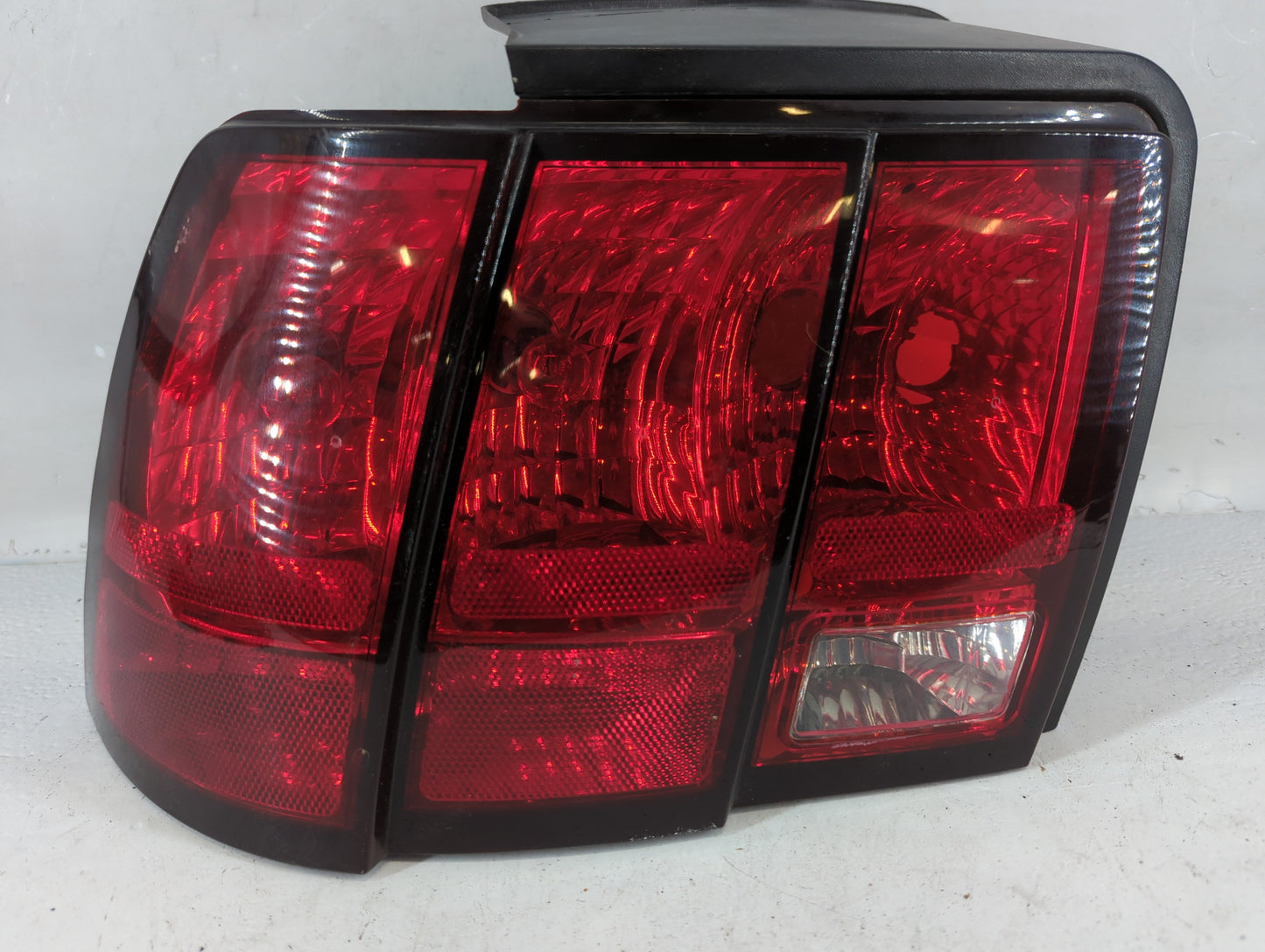 1999-2004 Ford Mustang Tail Light Assembly Driver Left OEM P/N:XR33-13B505-A Fits Fits 1999 2000 2001 2002 2003 2004 OEM Use