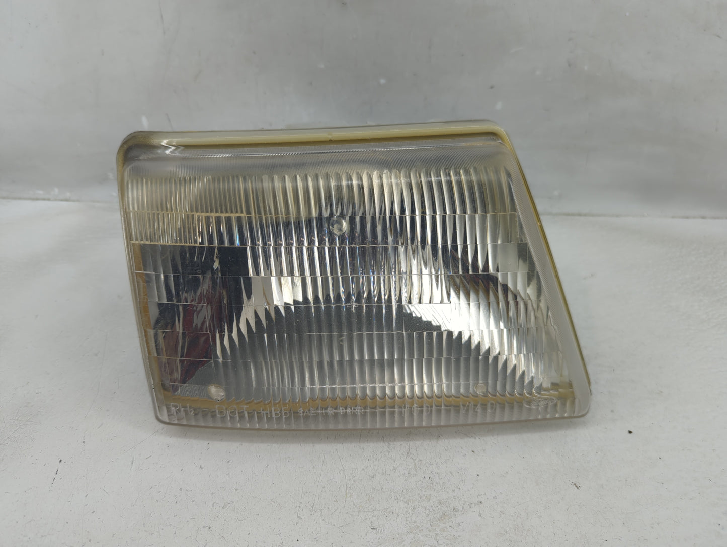 1998-2000 Ford Ranger Passenger Right Oem Head Light Headlight Lamp - Oemusedautoparts1.com