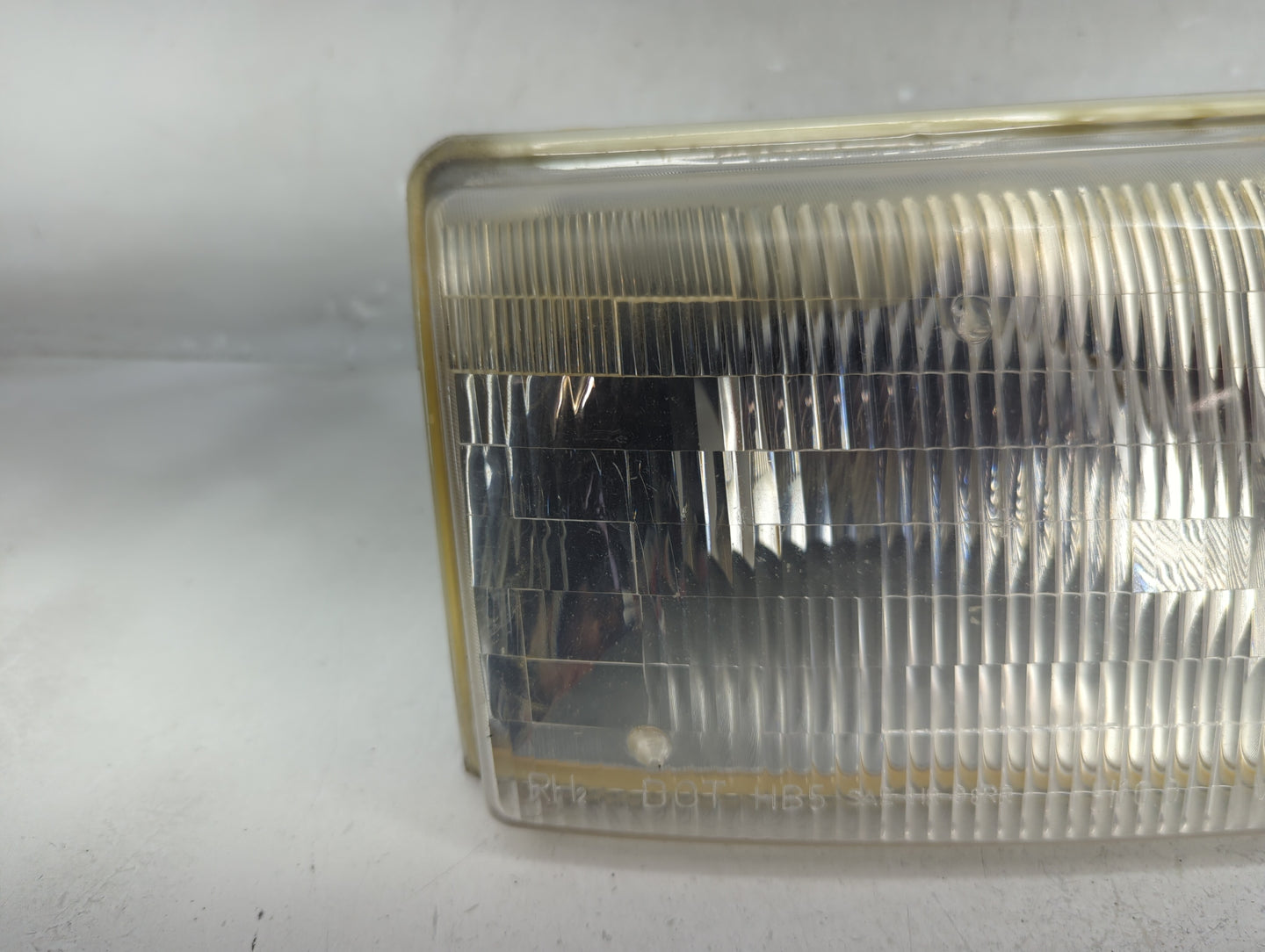 1998-2000 Ford Ranger Passenger Right Oem Head Light Headlight Lamp - Oemusedautoparts1.com