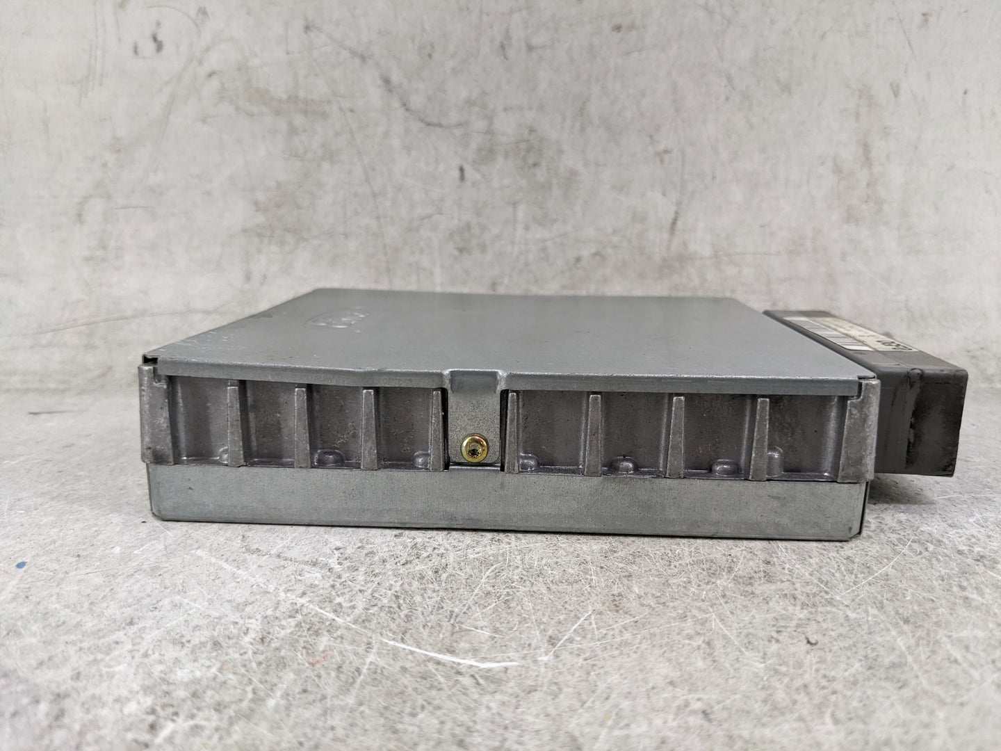 2000 Ford Ranger PCM Engine Control Computer ECU ECM PCU OEM P/N:YL5F-12A650-SA 6AC8E1AA05-AA Fits OEM Used Auto Parts - Oem