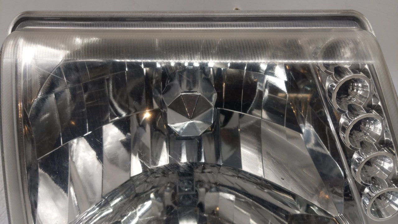 1998-2000 Ford Ranger Passenger Right Oem Head Light Headlight Lamp - Oemusedautoparts1.com