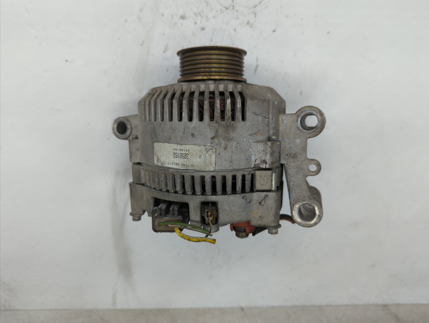 1996-2005 Ford Ranger Alternator Replacement Generator Charging Assembly Engine OEM P/N:F77U-110316-AA Fits OEM Used Auto Pa