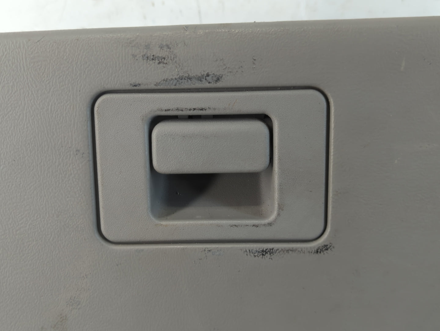 2000 Ford Ranger Passenger Glove Box Door Storage Compartment - Oemusedautoparts1.com