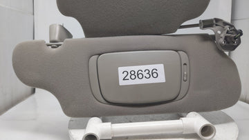 2000 Ford Taurus Sun Visor Shade Replacement Passenger Right Mirror Fits OEM Used Auto Parts