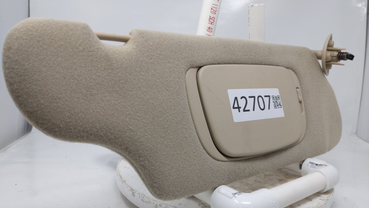 2000 Ford Taurus Sun Visor Shade Replacement Passenger Right Mirror Fits OEM Used Auto Parts - Oemusedautoparts1.com