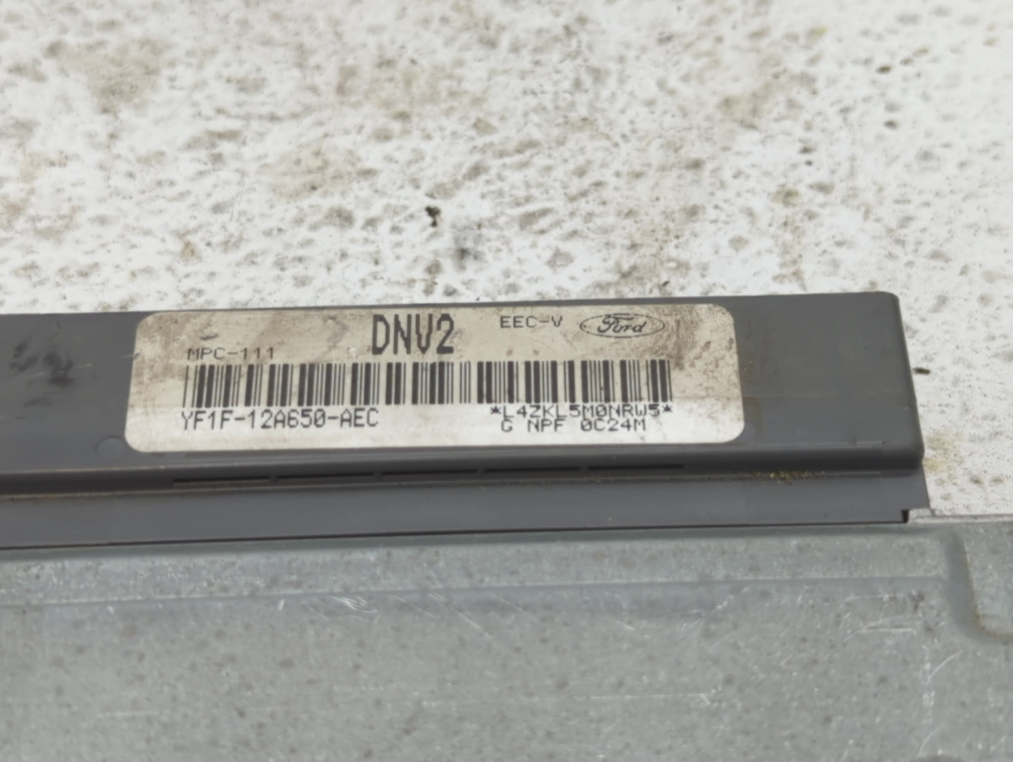 2000 Ford Taurus PCM Engine Control Computer ECU ECM PCU OEM P/N:YF1F-12A650-AEC Fits OEM Used Auto Parts - Oemusedautoparts