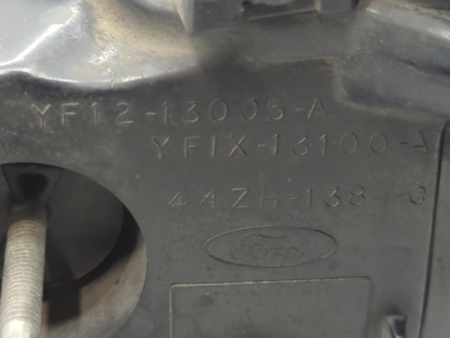 2000-2007 Ford Taurus Passenger Right Oem Head Light Headlight Lamp - Oemusedautoparts1.com