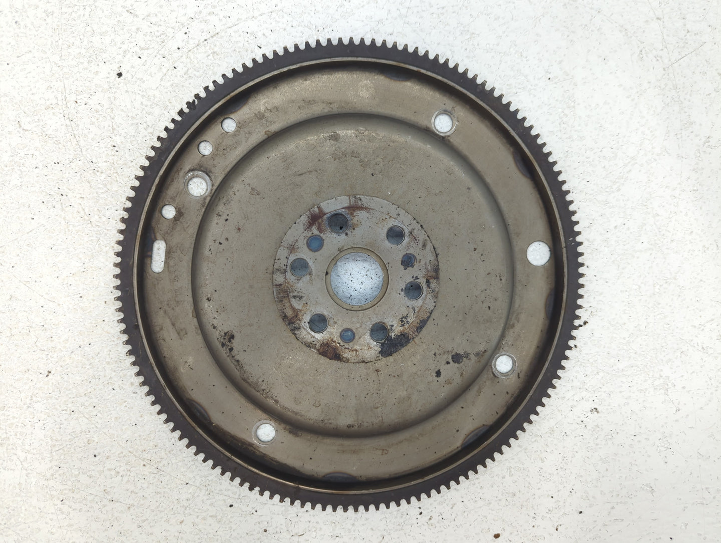 2000-2001 Ford Taurus Transmission Flywheel Flexplate Fits Fits 2000 2001 OEM Used Auto Parts - Oemusedautoparts1.com