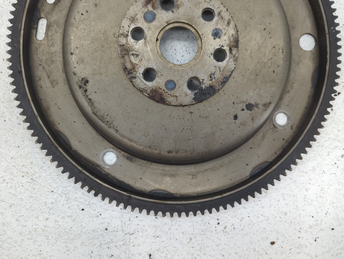 2000-2001 Ford Taurus Transmission Flywheel Flexplate Fits Fits 2000 2001 OEM Used Auto Parts - Oemusedautoparts1.com