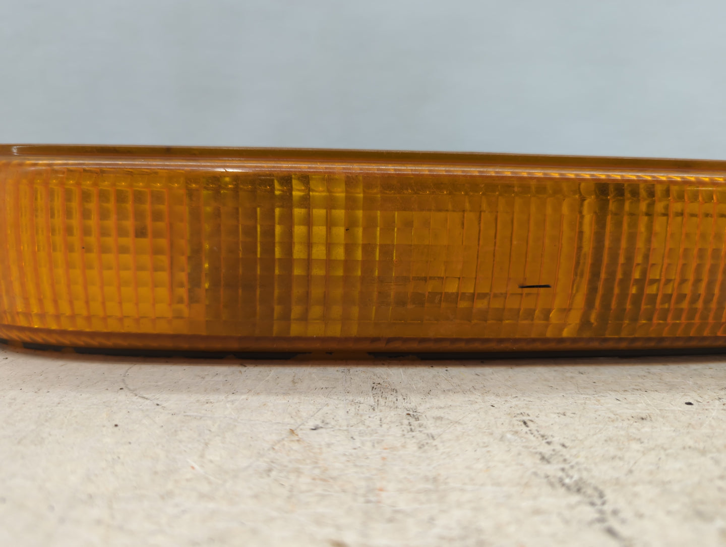 Gmc Chevrolet Passenger Right Oem Fog Light Lamp - Oemusedautoparts1.com