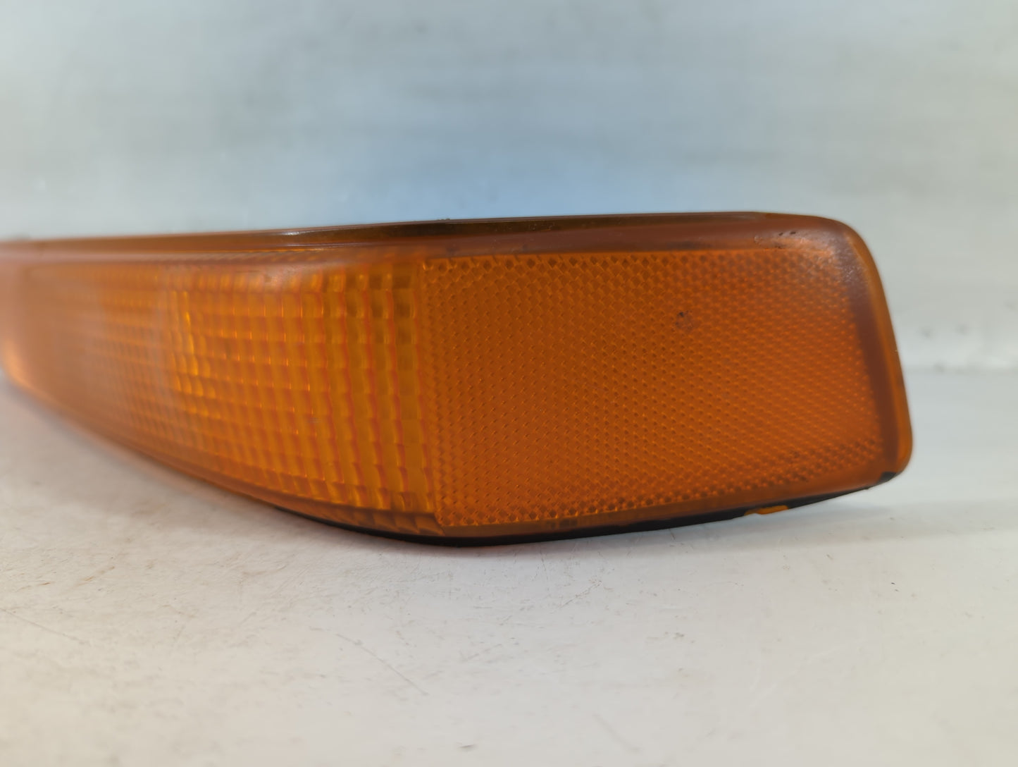 Gmc Chevrolet Driver Left Oem Fog Light Lamp - Oemusedautoparts1.com