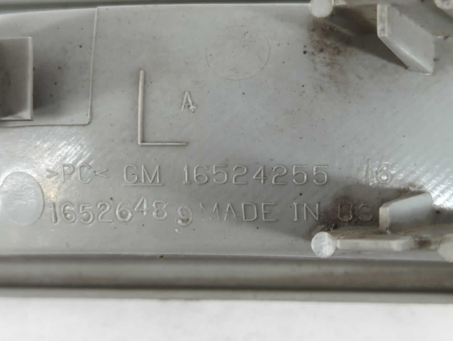 Gmc Chevrolet Driver Left Oem Fog Light Lamp - Oemusedautoparts1.com