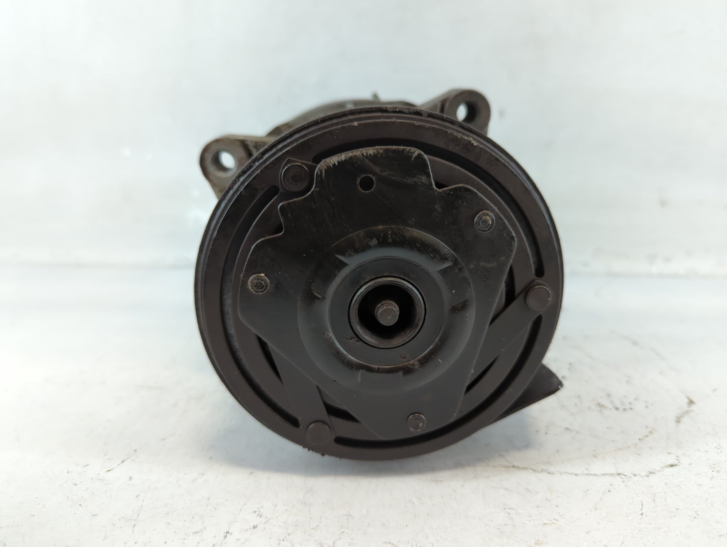 Gmc Chevrolet Air Conditioning A/c Ac Compressor Oem - Oemusedautoparts1.com