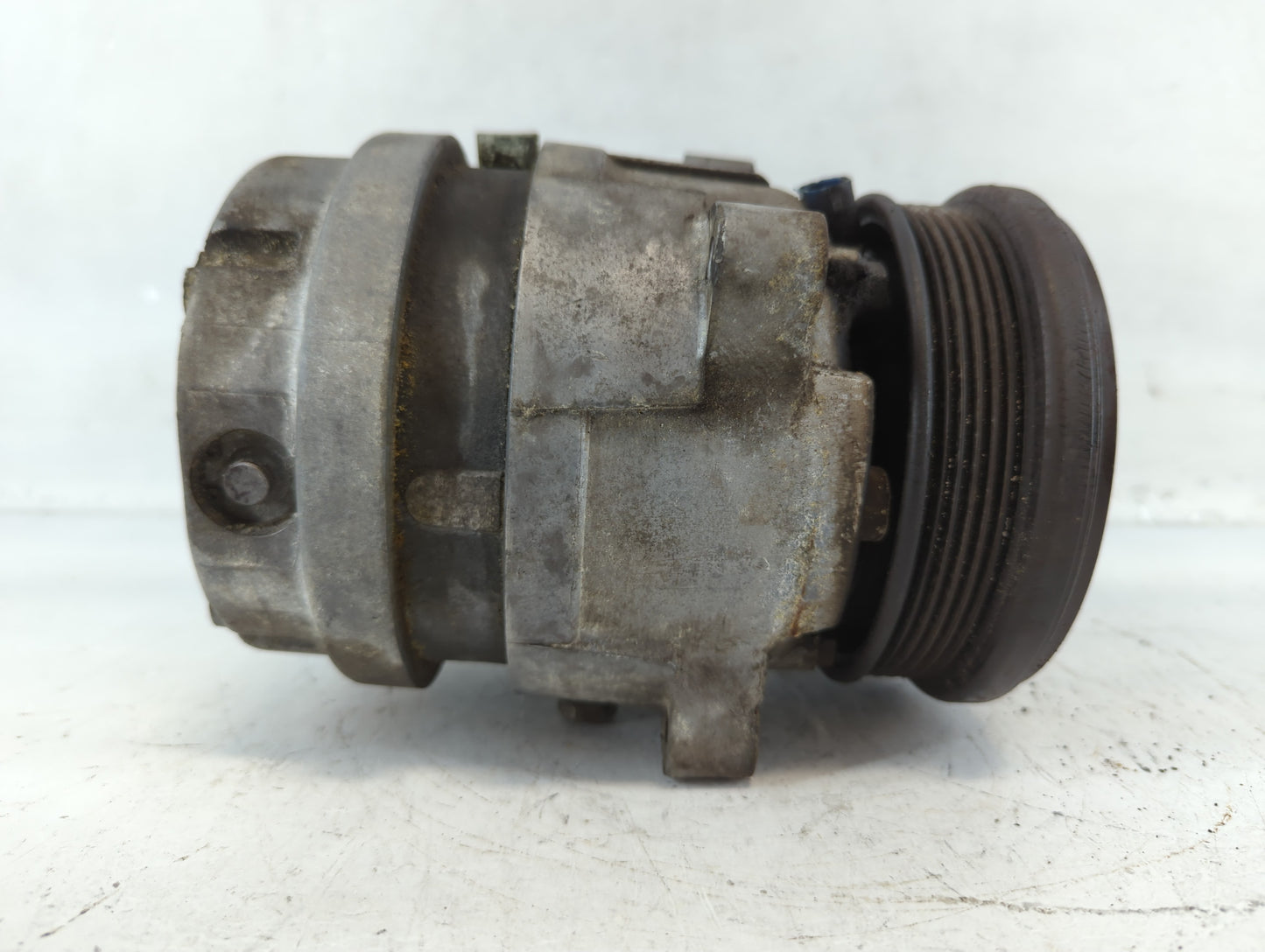 Gmc Chevrolet Air Conditioning A/c Ac Compressor Oem - Oemusedautoparts1.com